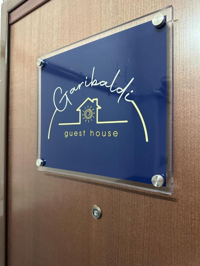 Garibaldi Guest House Napoli Exterior foto