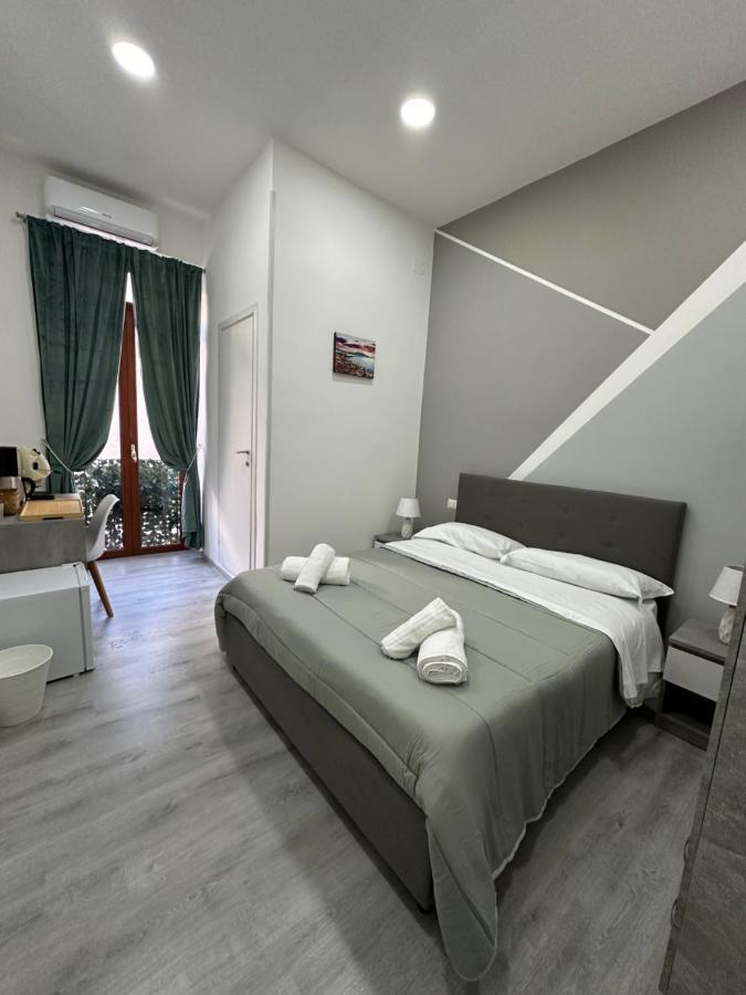 Garibaldi Guest House Napoli Exterior foto