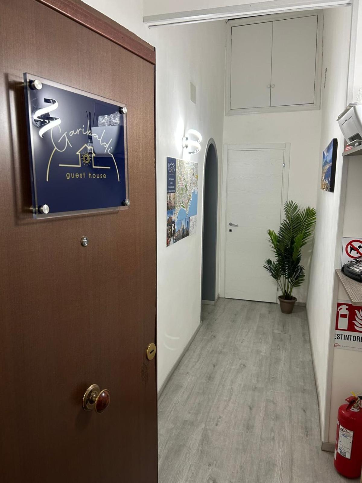 Garibaldi Guest House Napoli Exterior foto